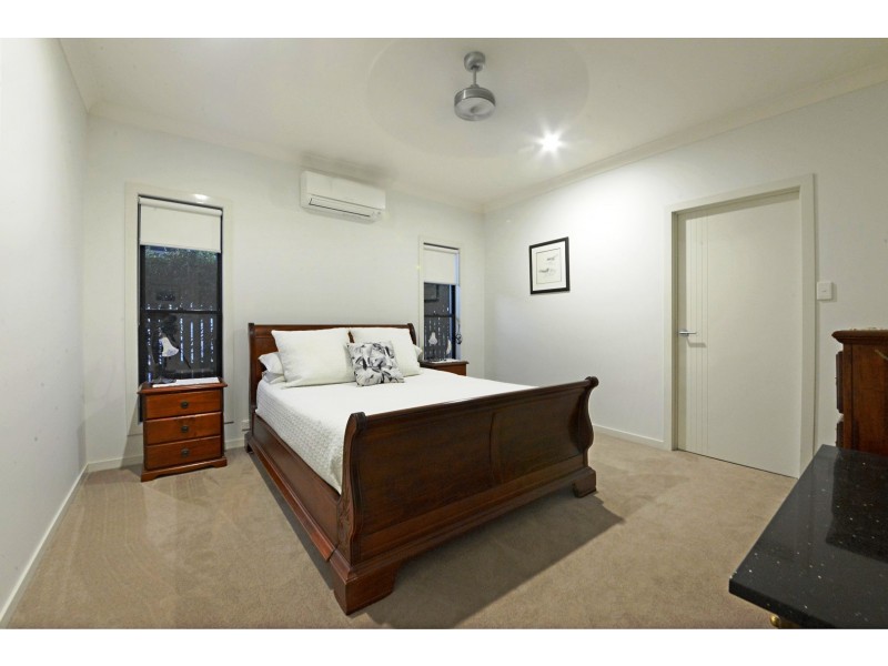 26 Endeavour Circuit, Cannonvale QLD 4802