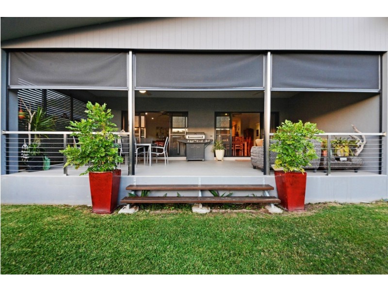 26 Endeavour Circuit, Cannonvale QLD 4802