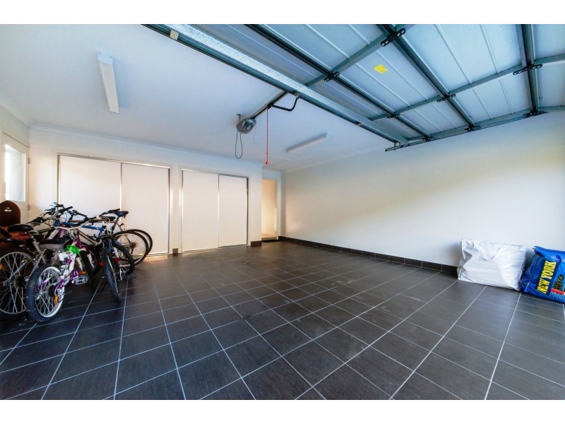 26 Endeavour Circuit, Cannonvale QLD 4802