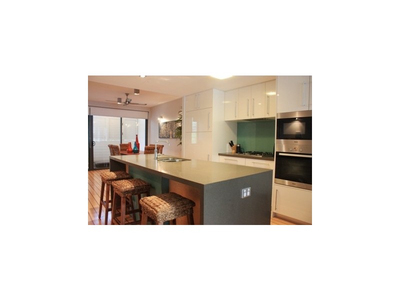 210/33 Port Drive, Airlie Beach QLD 4802