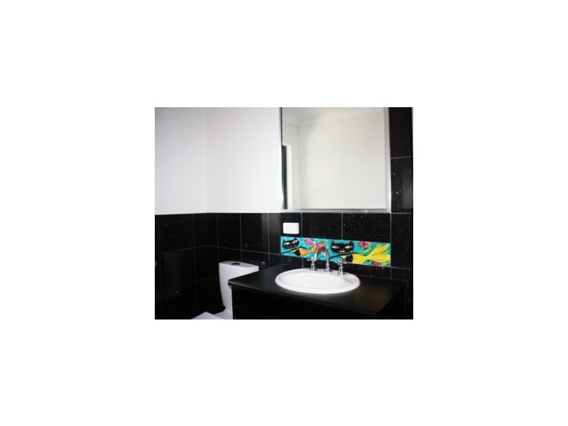 2/32 Banksia Court, Cannonvale QLD 4802