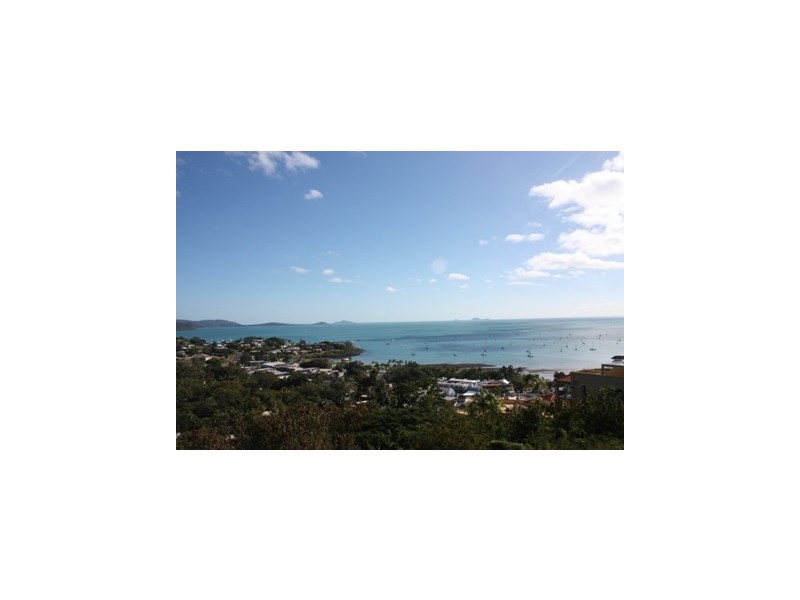 14/25 Horizon Way “Reflections”, Airlie Beach QLD 4802