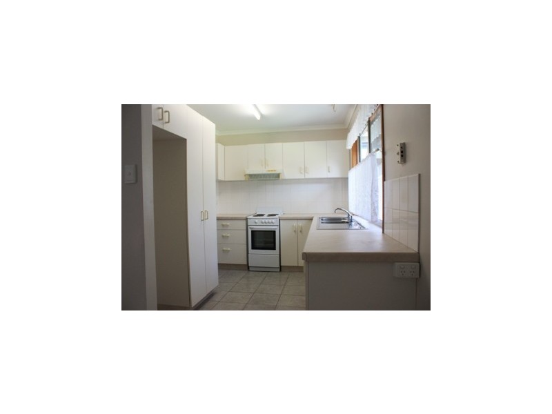 7 Grace Avenue, Cannonvale QLD 4802