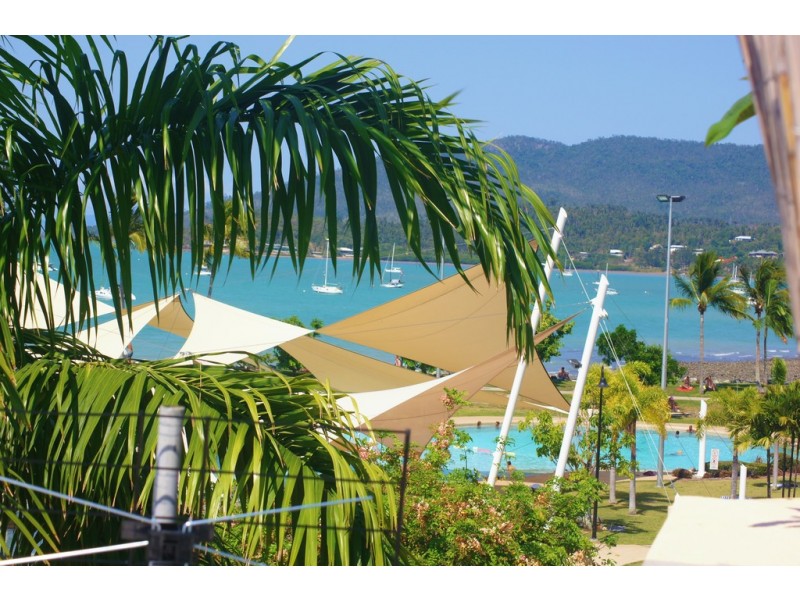 2/257 Shute Harbour Road, Airlie Beach QLD 4802