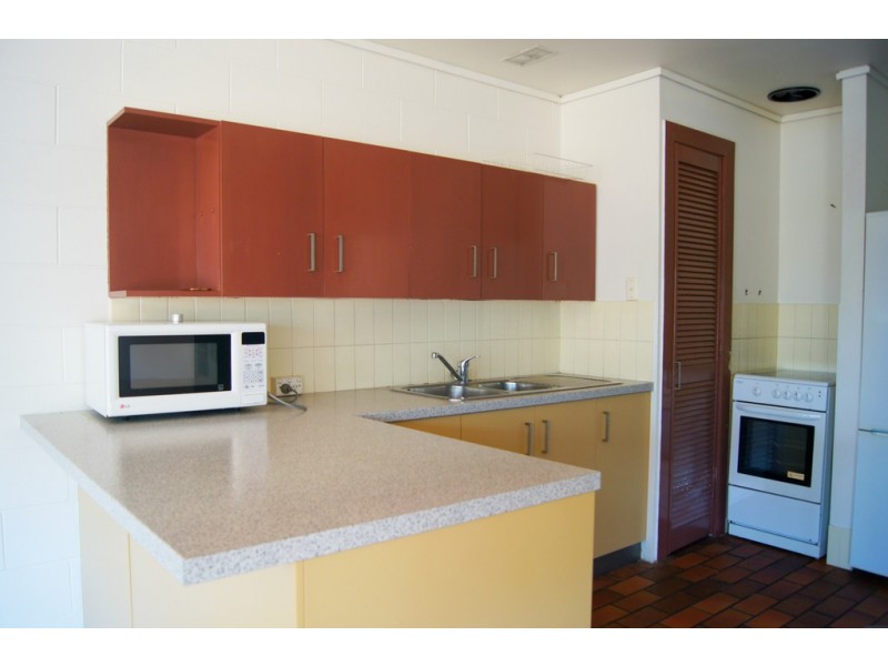 2/257 Shute Harbour Road, Airlie Beach QLD 4802