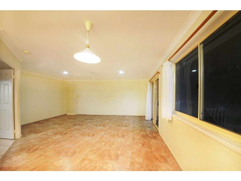 25 Jones Road, Cannonvale QLD 4802