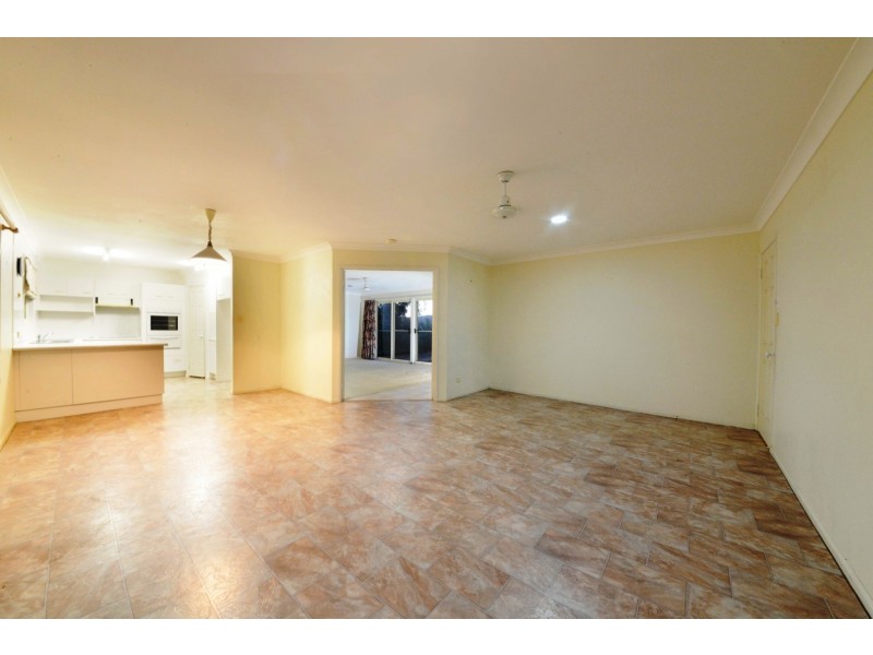 25 Jones Road, Cannonvale QLD 4802