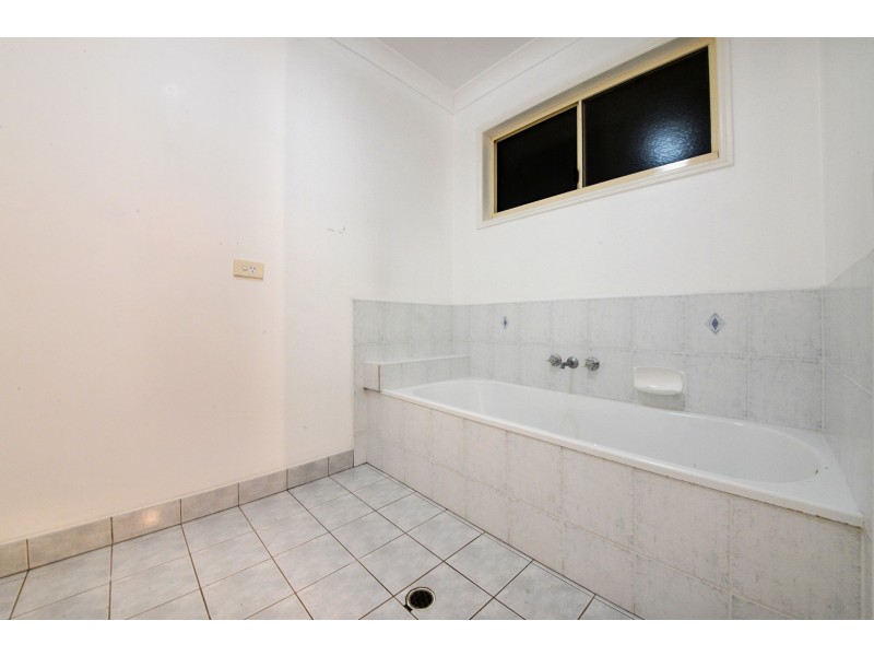 25 Jones Road, Cannonvale QLD 4802