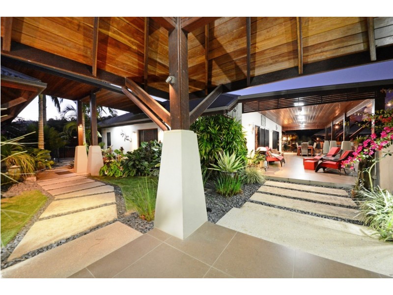 68 Galbraith Park Drive, Cannonvale QLD 4802