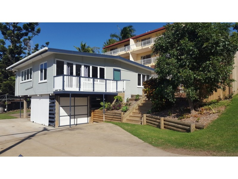 8 Begley Street, Airlie Beach QLD 4802