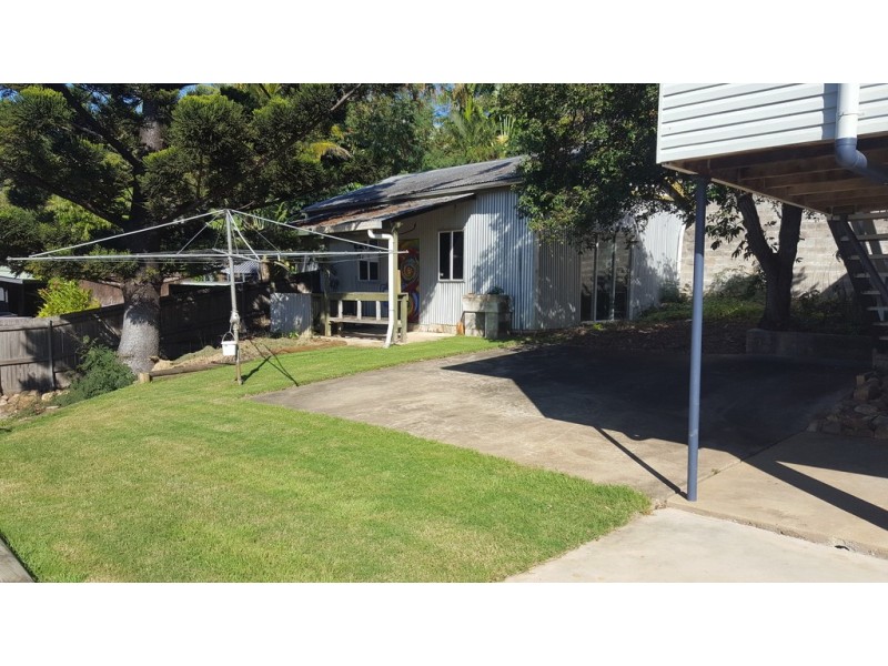 8 Begley Street, Airlie Beach QLD 4802