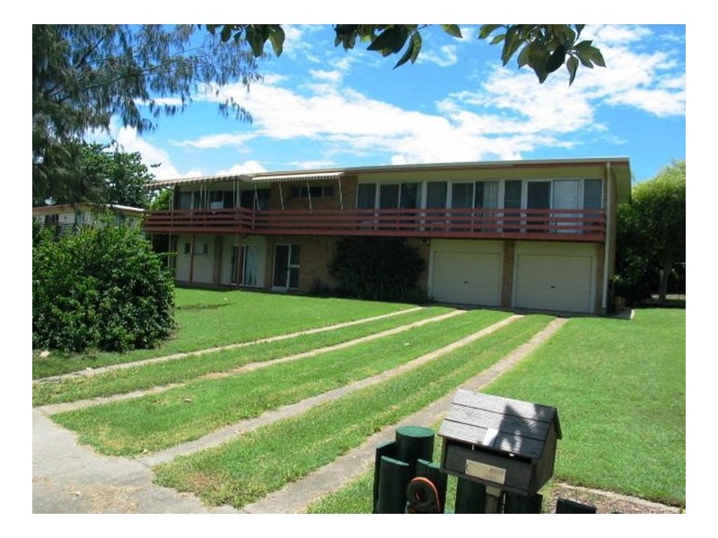 7 Bluewater Parade, Bowen QLD 4805