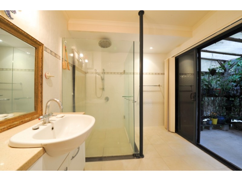 4 Totem Trail, Jubilee Pocket QLD 4802