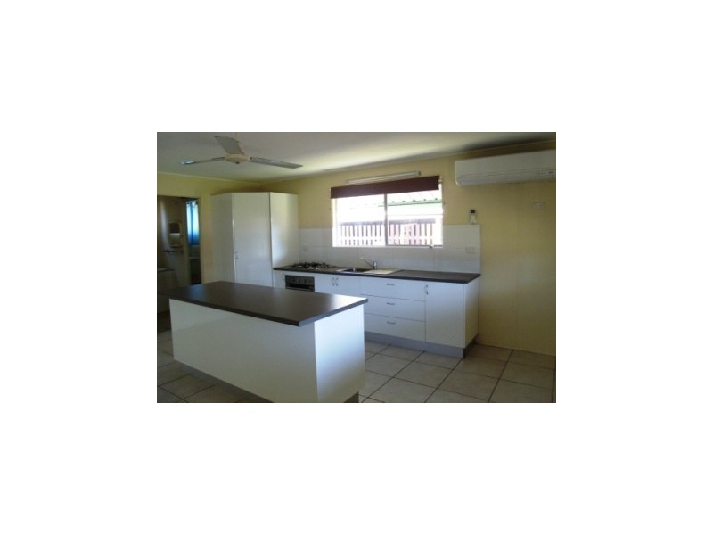 17 Shannon Street, Midge Point QLD 4799