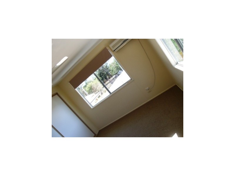 17 Shannon Street, Midge Point QLD 4799