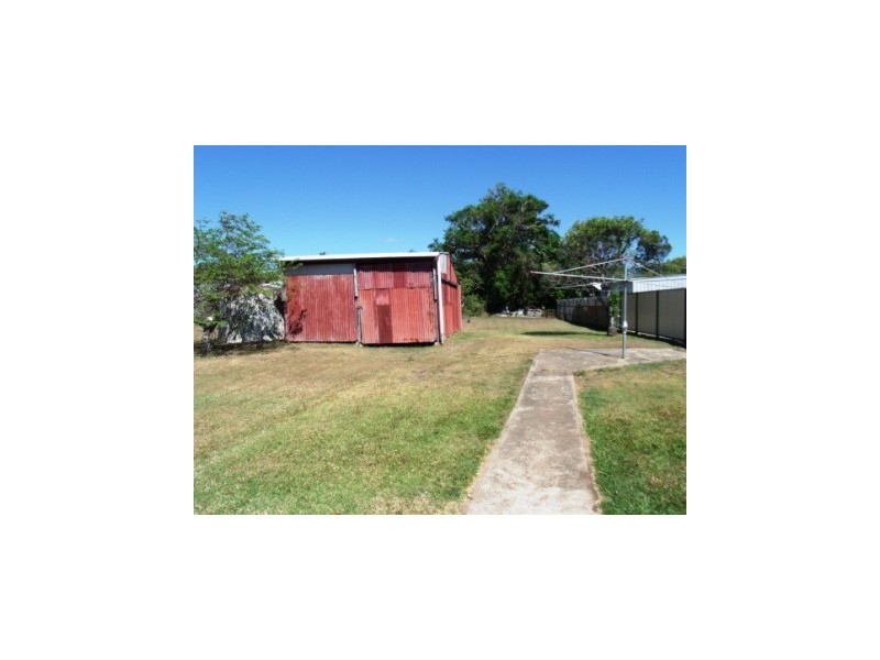 17 Shannon Street, Midge Point QLD 4799