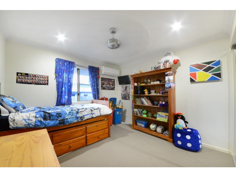 37 Endeavour Circuit, Cannonvale QLD 4802