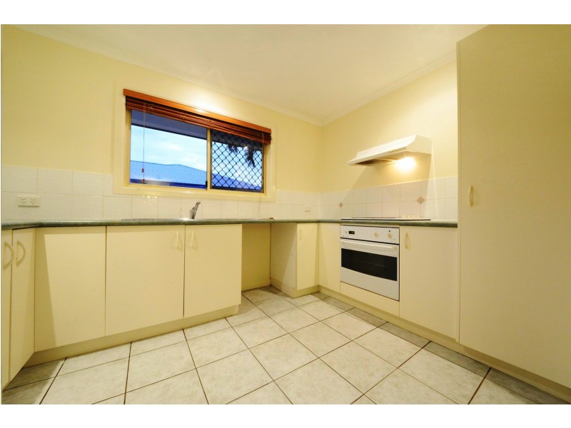 4/10 Erromango Drive, Jubilee Pocket QLD 4802