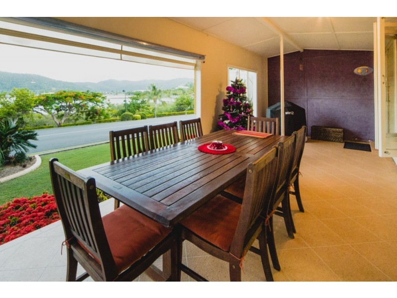4 Broadwater Avenue, Airlie Beach QLD 4802
