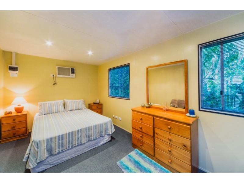 4 Broadwater Avenue, Airlie Beach QLD 4802