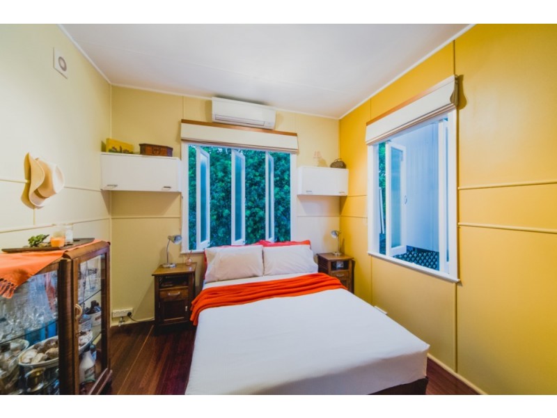 4 Broadwater Avenue, Airlie Beach QLD 4802