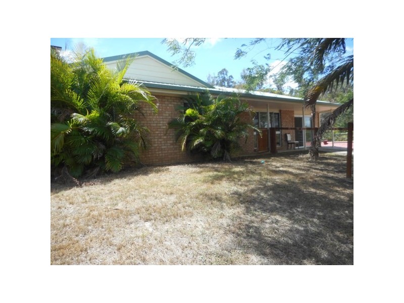 33 South Molle Boulevard, Cannonvale QLD 4802