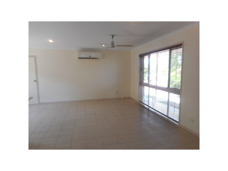 33 South Molle Boulevard, Cannonvale QLD 4802