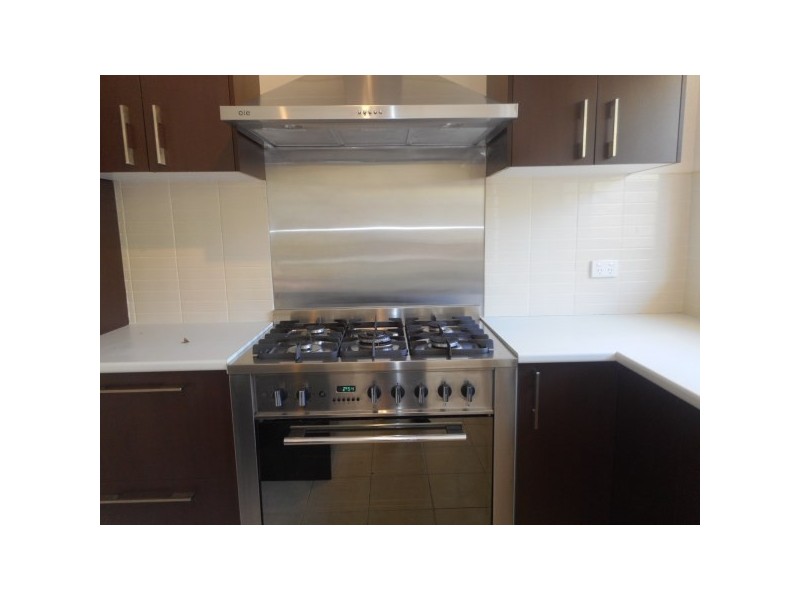 33 South Molle Boulevard, Cannonvale QLD 4802