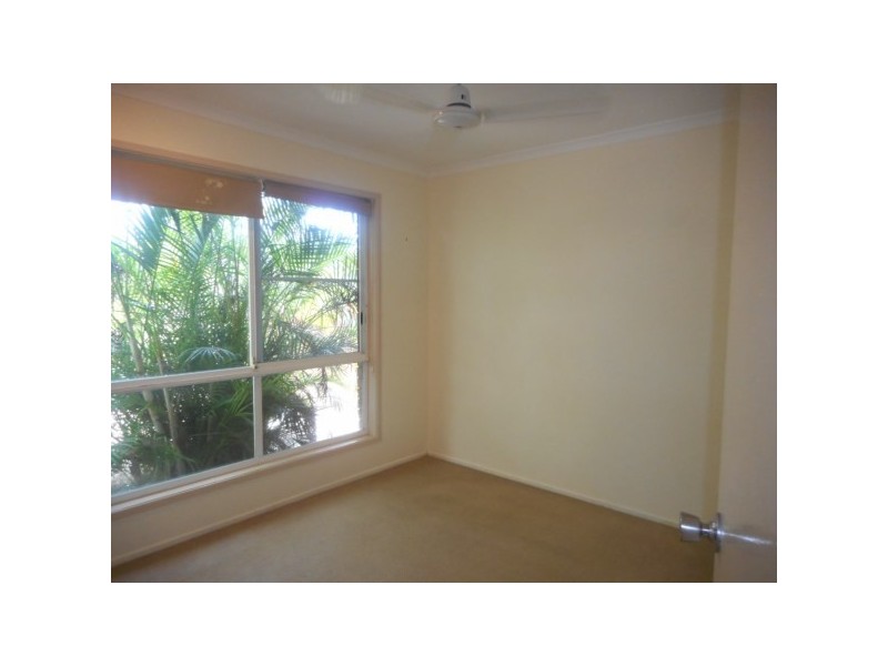 33 South Molle Boulevard, Cannonvale QLD 4802