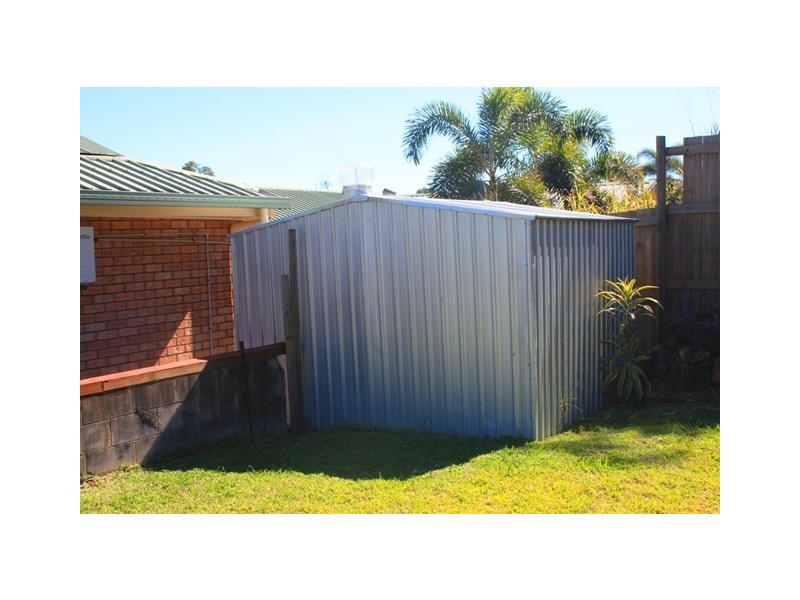 33 South Molle Boulevard, Cannonvale QLD 4802