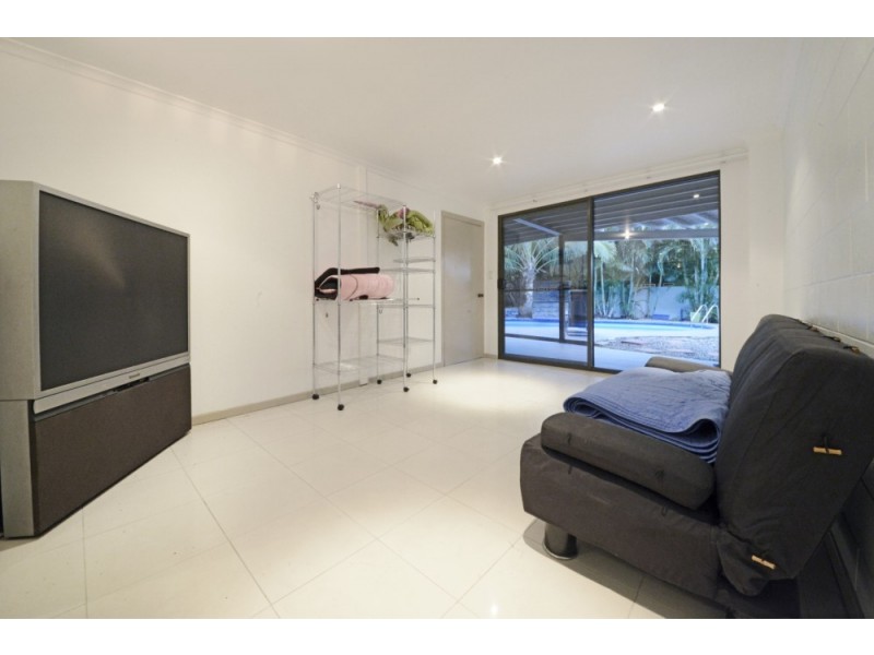 17 Stewart Drive, Cannonvale QLD 4802