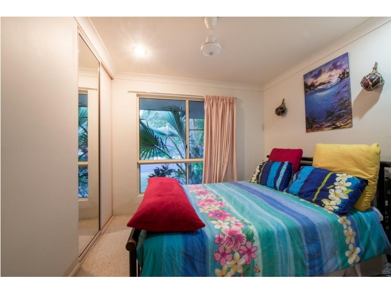 16 Jones Road, Cannonvale QLD 4802