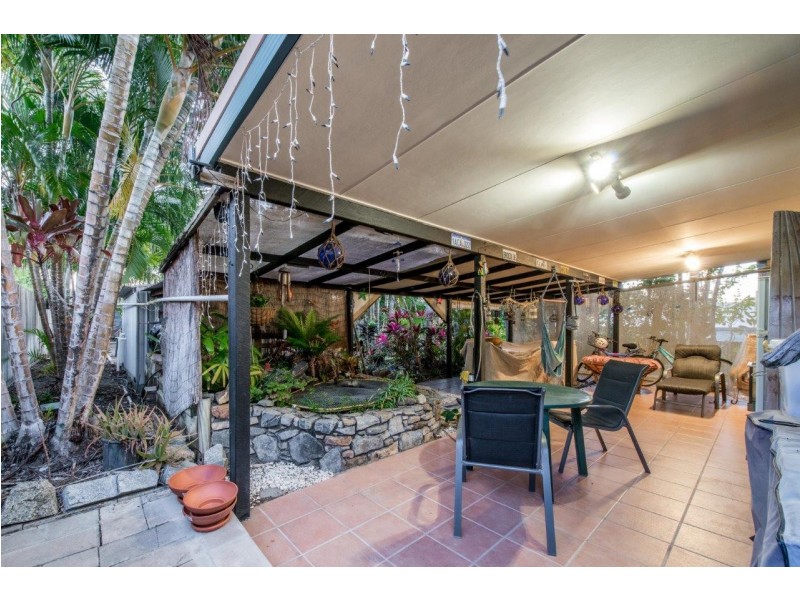 16 Jones Road, Cannonvale QLD 4802