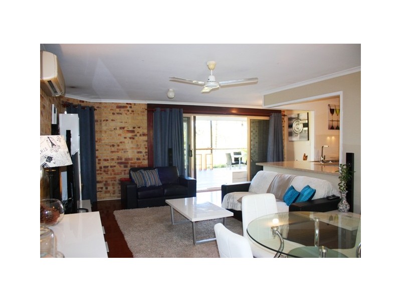 31 South Molle Boulevard, Cannonvale QLD 4802