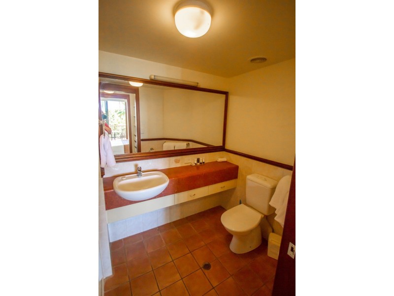 3/4 Golden Orchid Drive, Airlie Beach QLD 4802