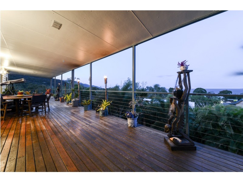 13 Roseric Crescent, Hideaway Bay QLD 4800