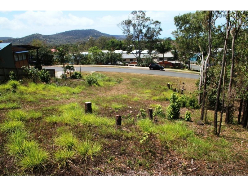 24 Abell Road, Cannonvale QLD 4802
