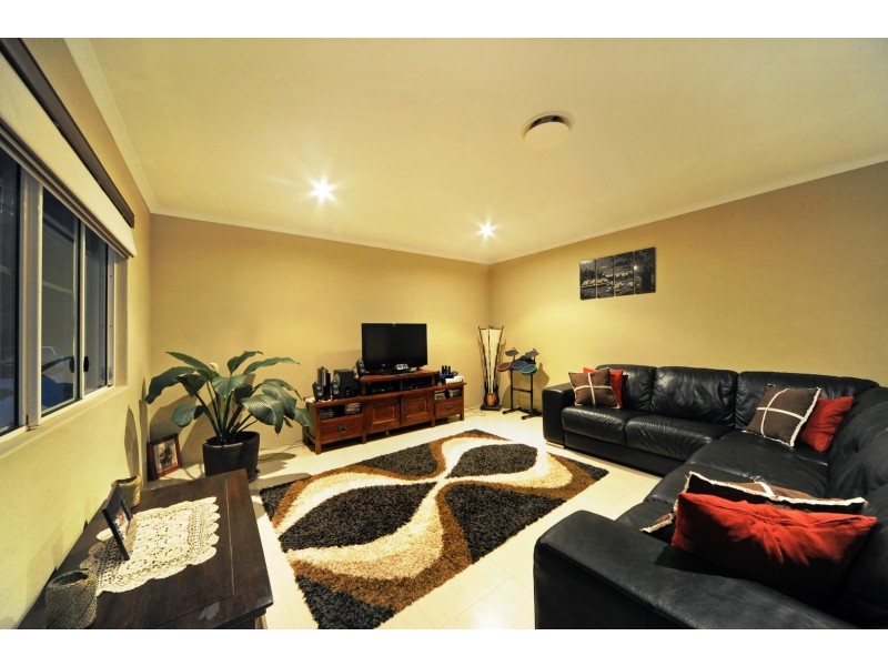 101 Kookaburra Drive, Cannon Valley QLD 4800