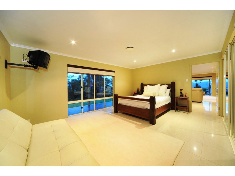 101 Kookaburra Drive, Cannon Valley QLD 4800