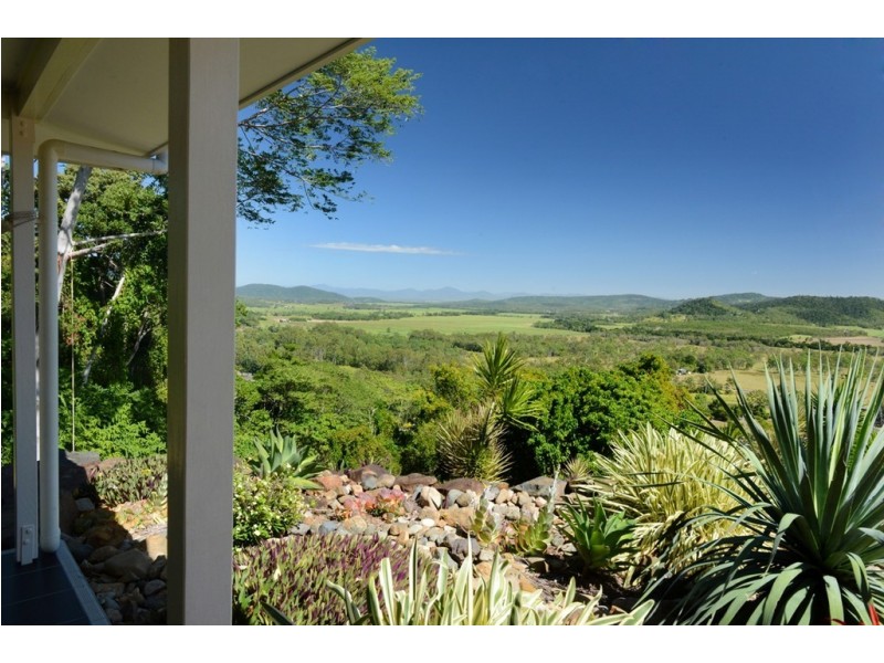 101 Kookaburra Drive, Cannon Valley QLD 4800