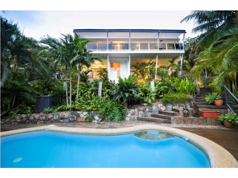 16 Harbour Avenue, Shute Harbour QLD 4802