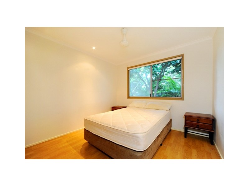 2 Picaninni Close, Cannonvale QLD 4802