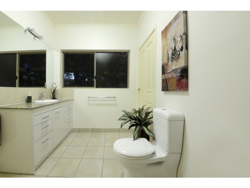 5 Gregory Court, Cannonvale QLD 4802