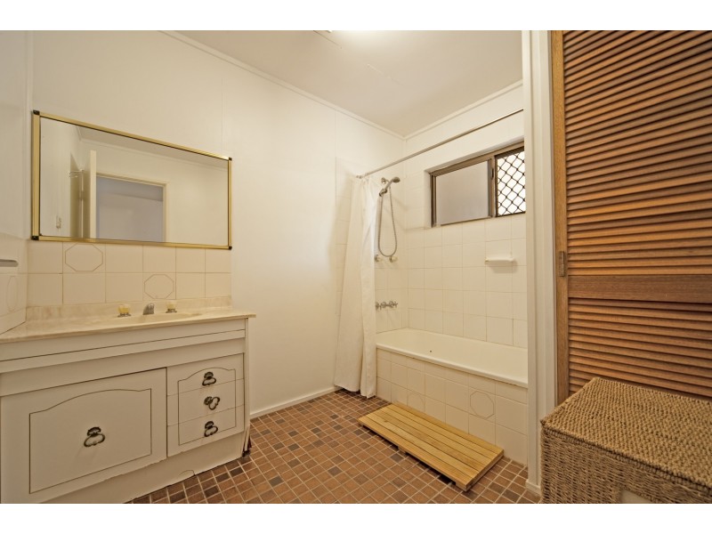 6 Jubilee Pocket Road, Jubilee Pocket QLD 4802