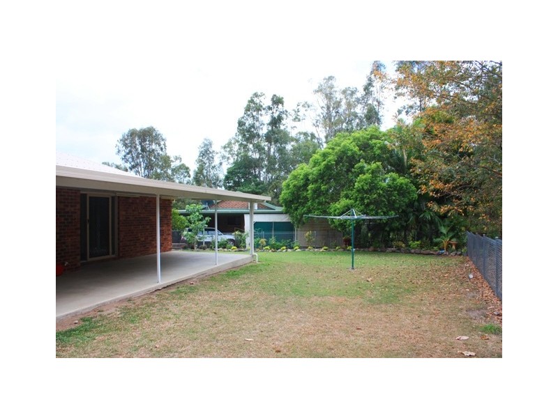 6 Esk Terrace, Cannonvale QLD 4802