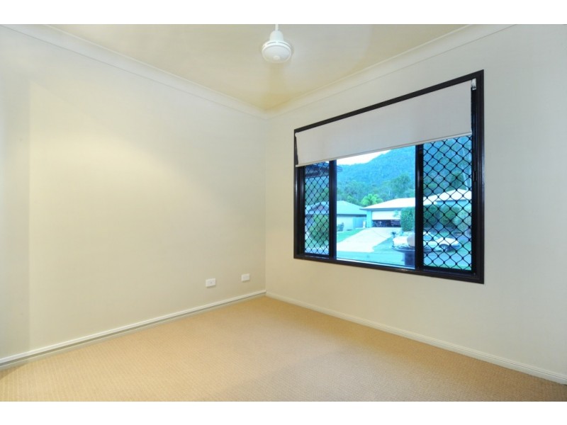 32 Sanctuary Avenue, Jubilee Pocket QLD 4802