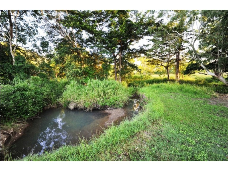 80 Abell Road, Cannonvale QLD 4802