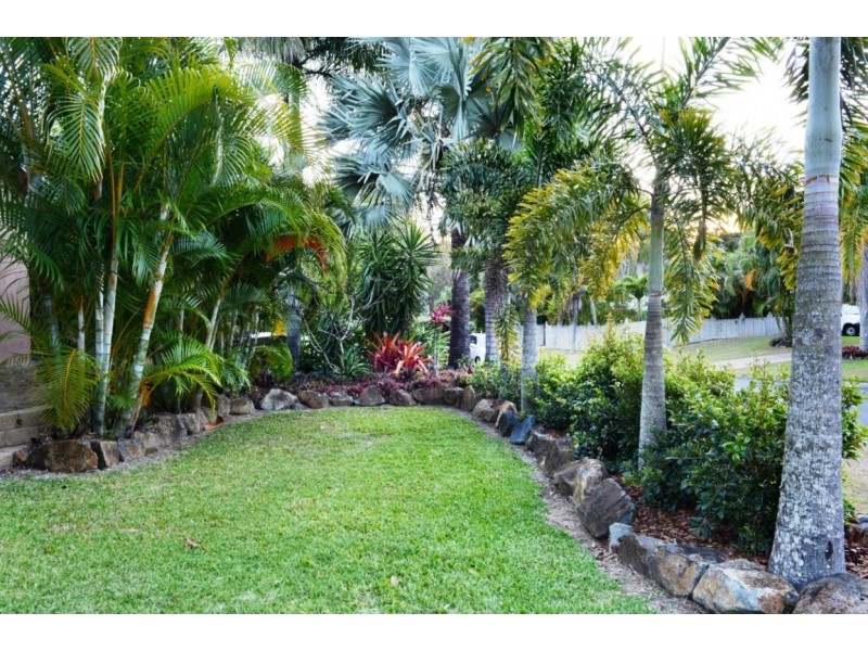 4 Tiki Lane, Jubilee Pocket QLD 4802