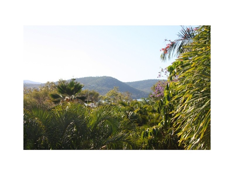 12 Adina Street, Cannonvale QLD 4802