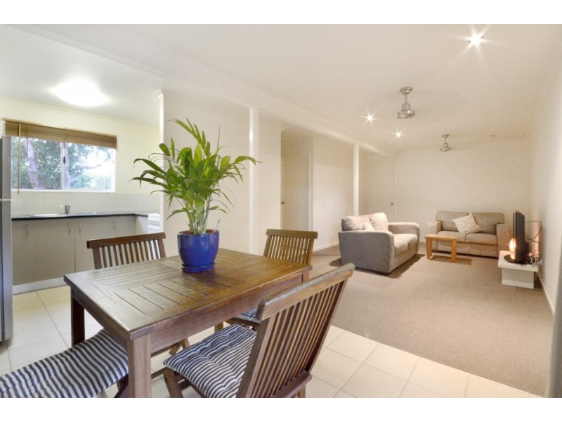 46 Manooka Drive, Cannonvale QLD 4802